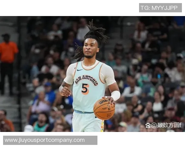 攻防兼备的麦克丹尼尔斯全能表现助球队取得胜利贡献14分7篮板5助攻2抢断2盖帽 攻防兼备的麦克丹尼尔斯全能表现助球队取得胜利贡献14分7篮板5助攻2抢断2盖帽