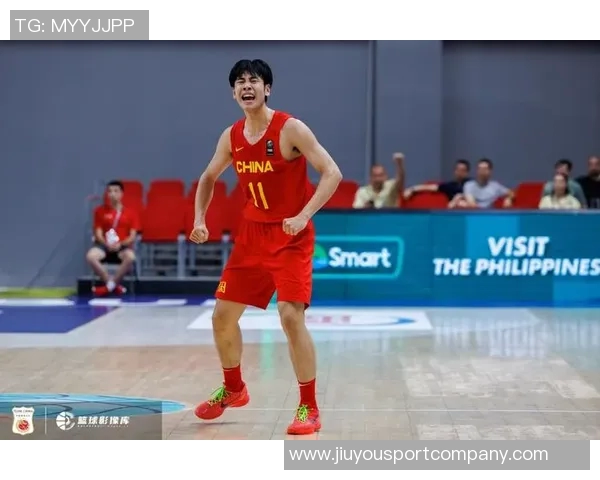 张博源全场最高31分表现抢眼22投11中并贡献9板2助2帽展现全面能力