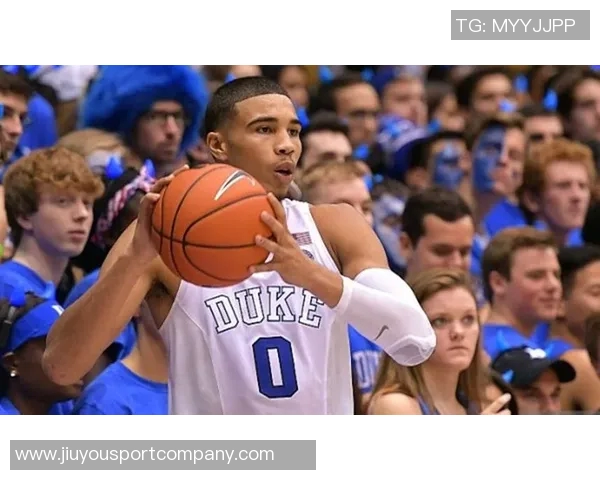 塔图姆担任运营总监寄语杜克队员保持联系随时解决问题