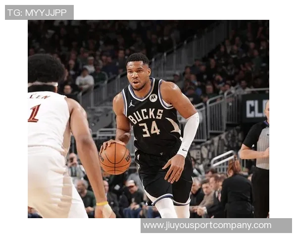 字母哥开季首两场均30105命中率超六成创历史新纪录