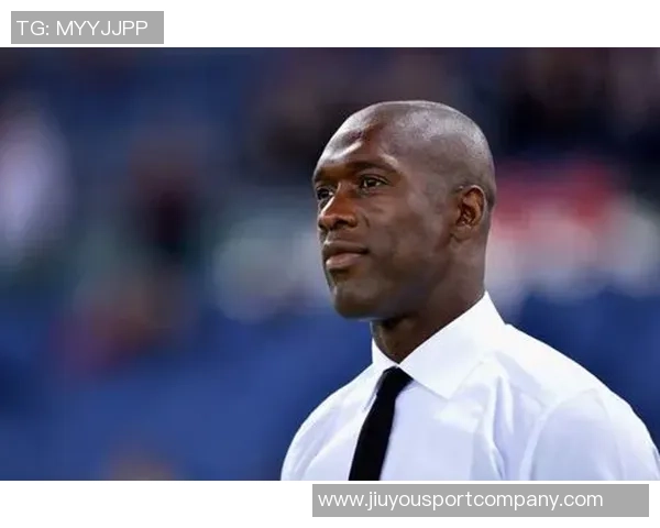 喀麦隆主帅期待执教德容并看好艾永成为顶级射手