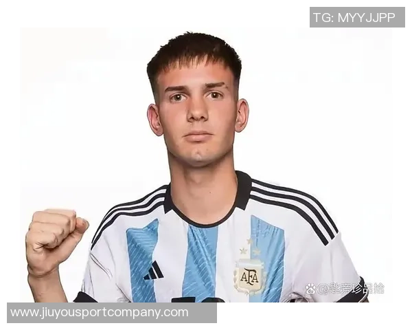 马斯坦托诺称赞梅西是最佳场上教练与他踢球轻松愉快