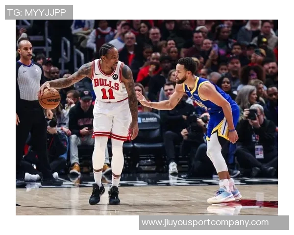 克莱状态回暖近5场场均17分三分命中率高达478展现佛光微现之势